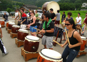 04_overseas_05drum